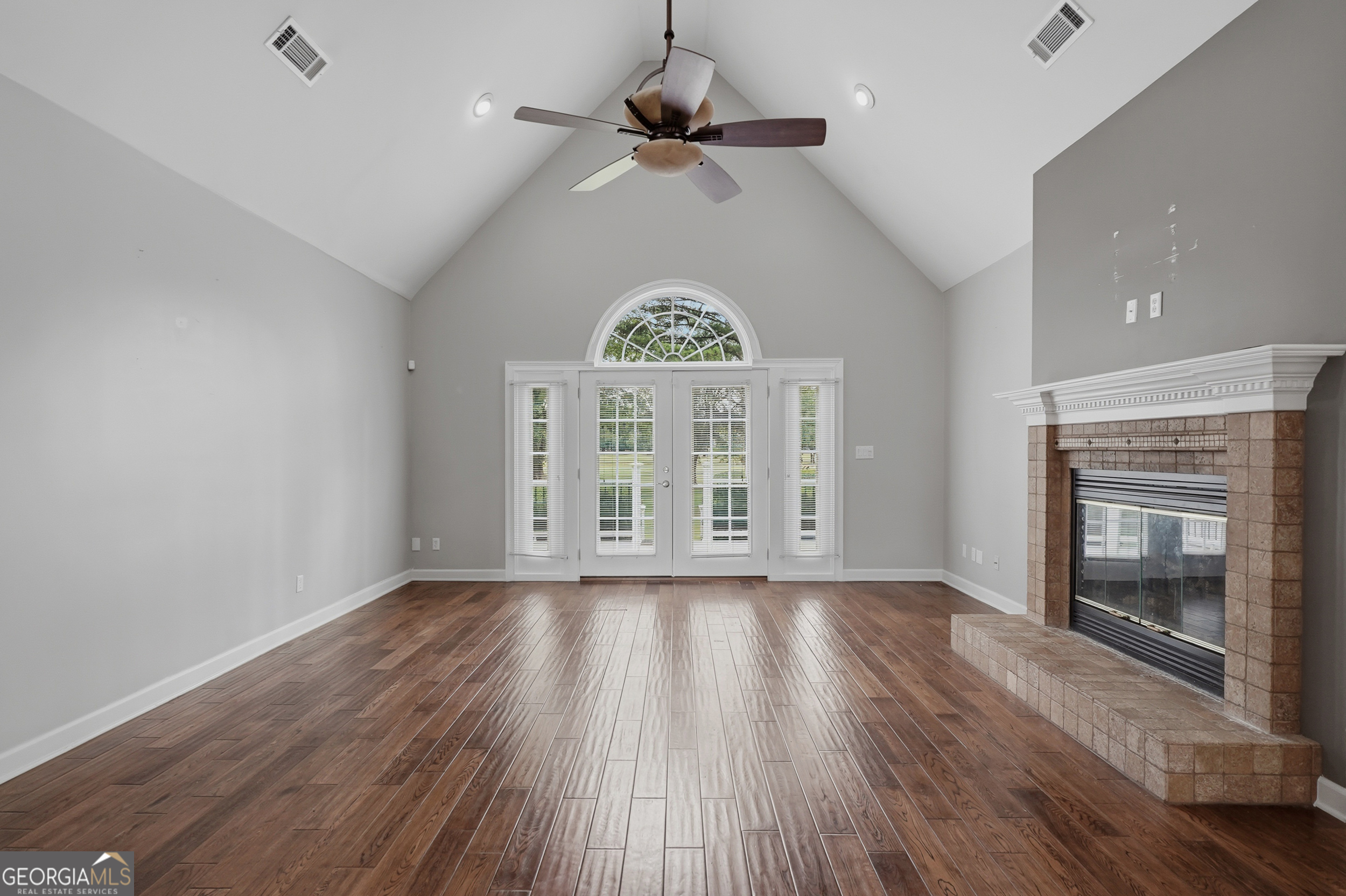 1007 River Pointe Drive Property Photo 7