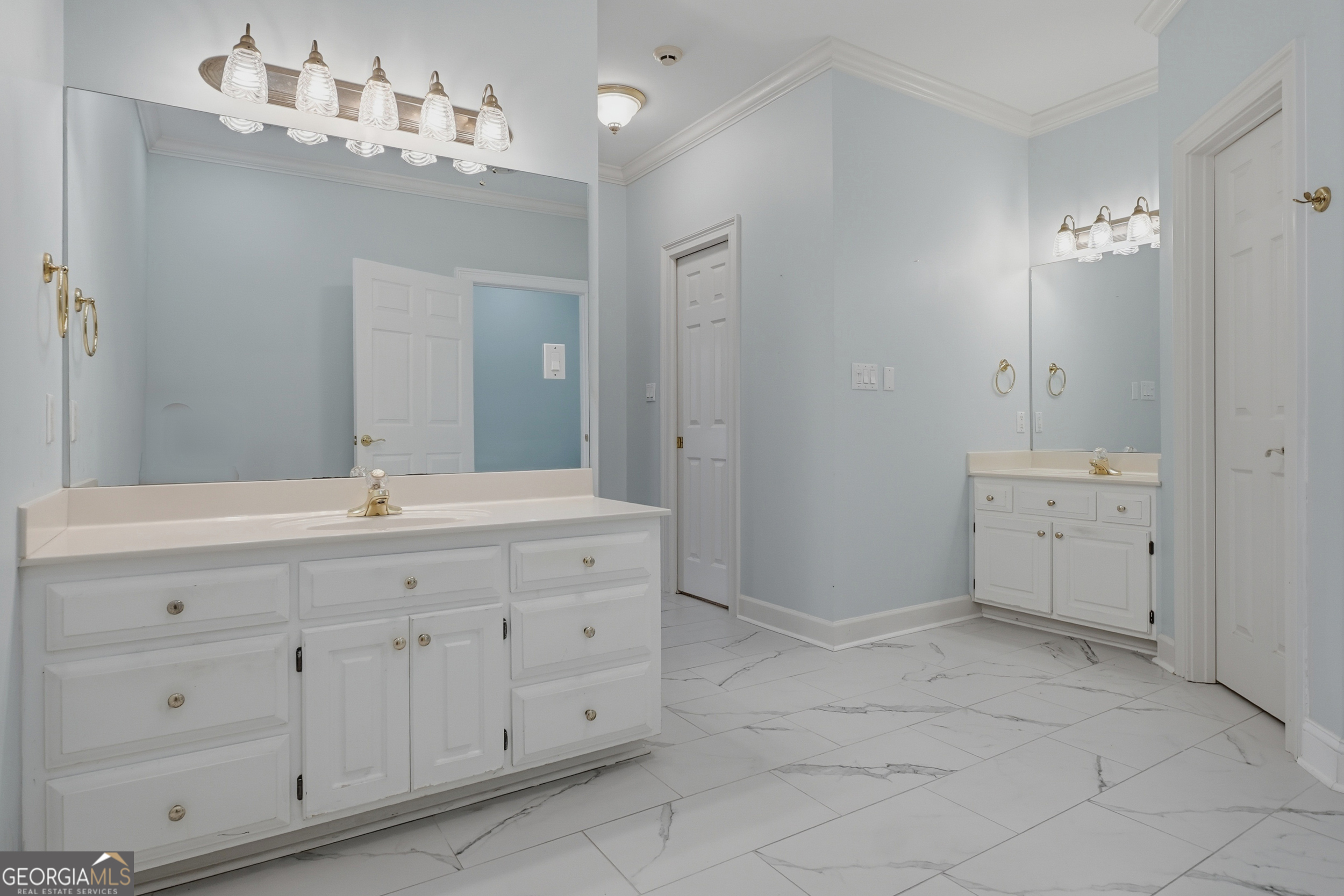 1007 River Pointe Drive Property Photo 12