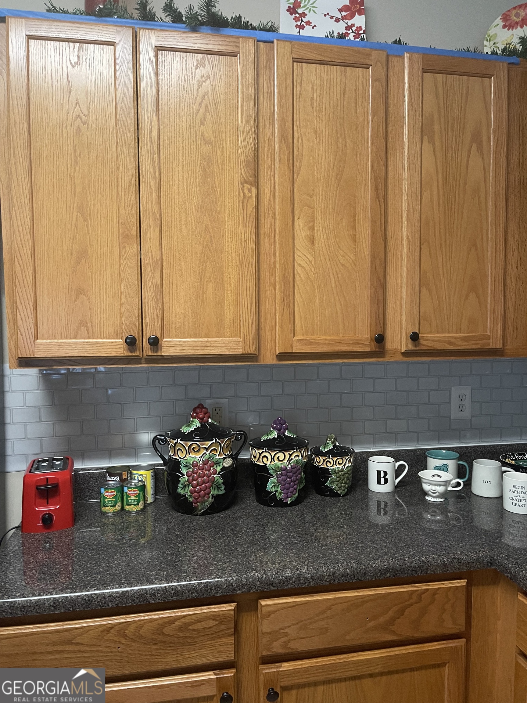 4911 Walden Lake Square Property Photo 7
