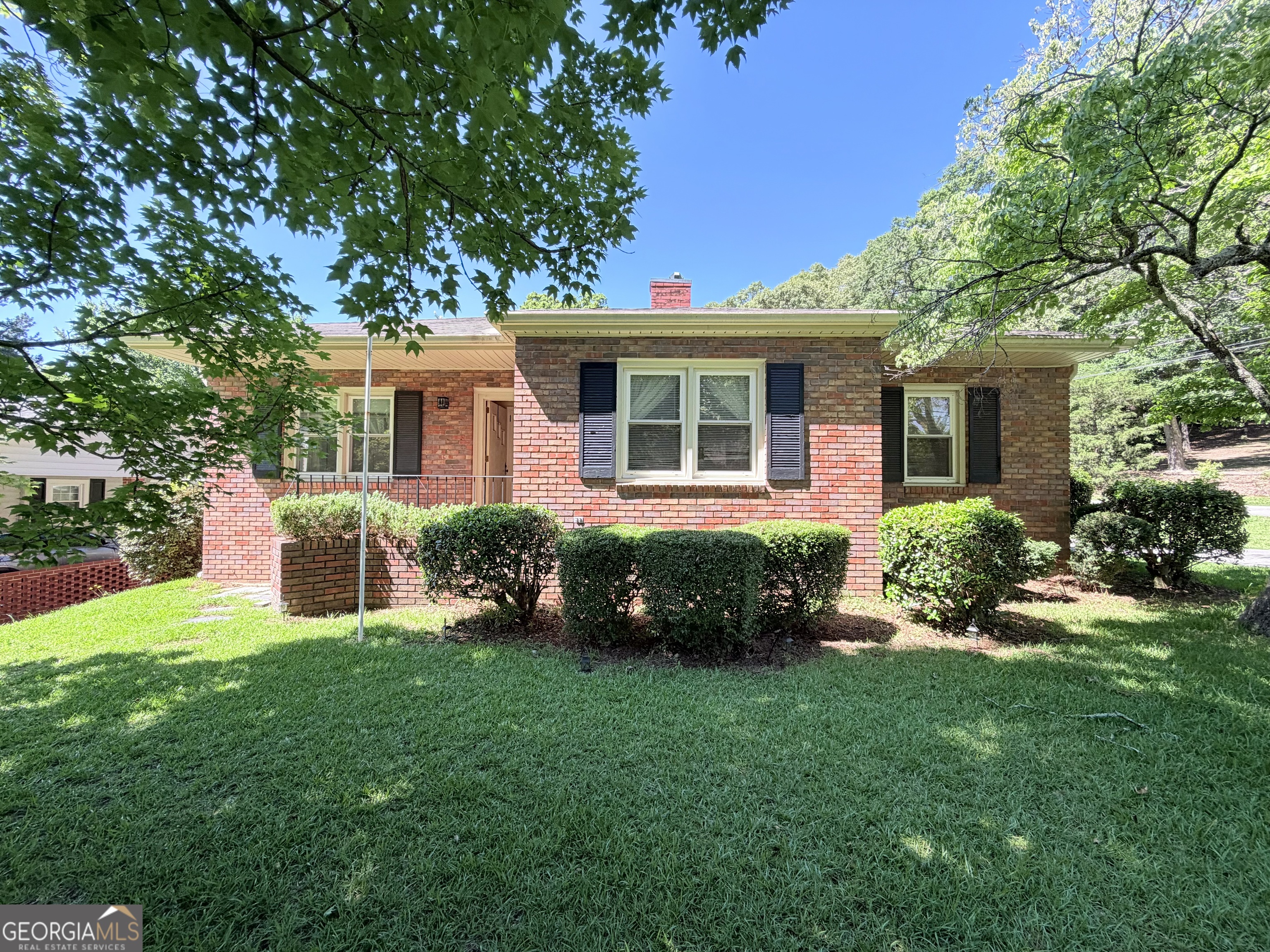 100 Heard Drive Property Photo 1