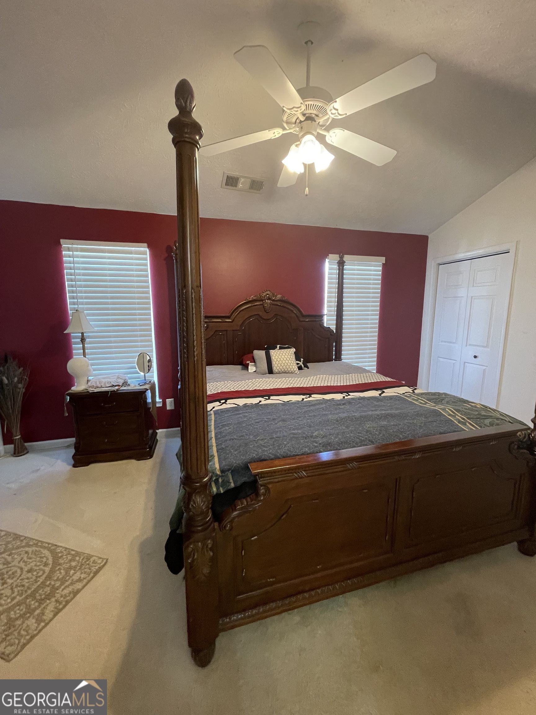 4911 Walden Lake Square Property Photo 17