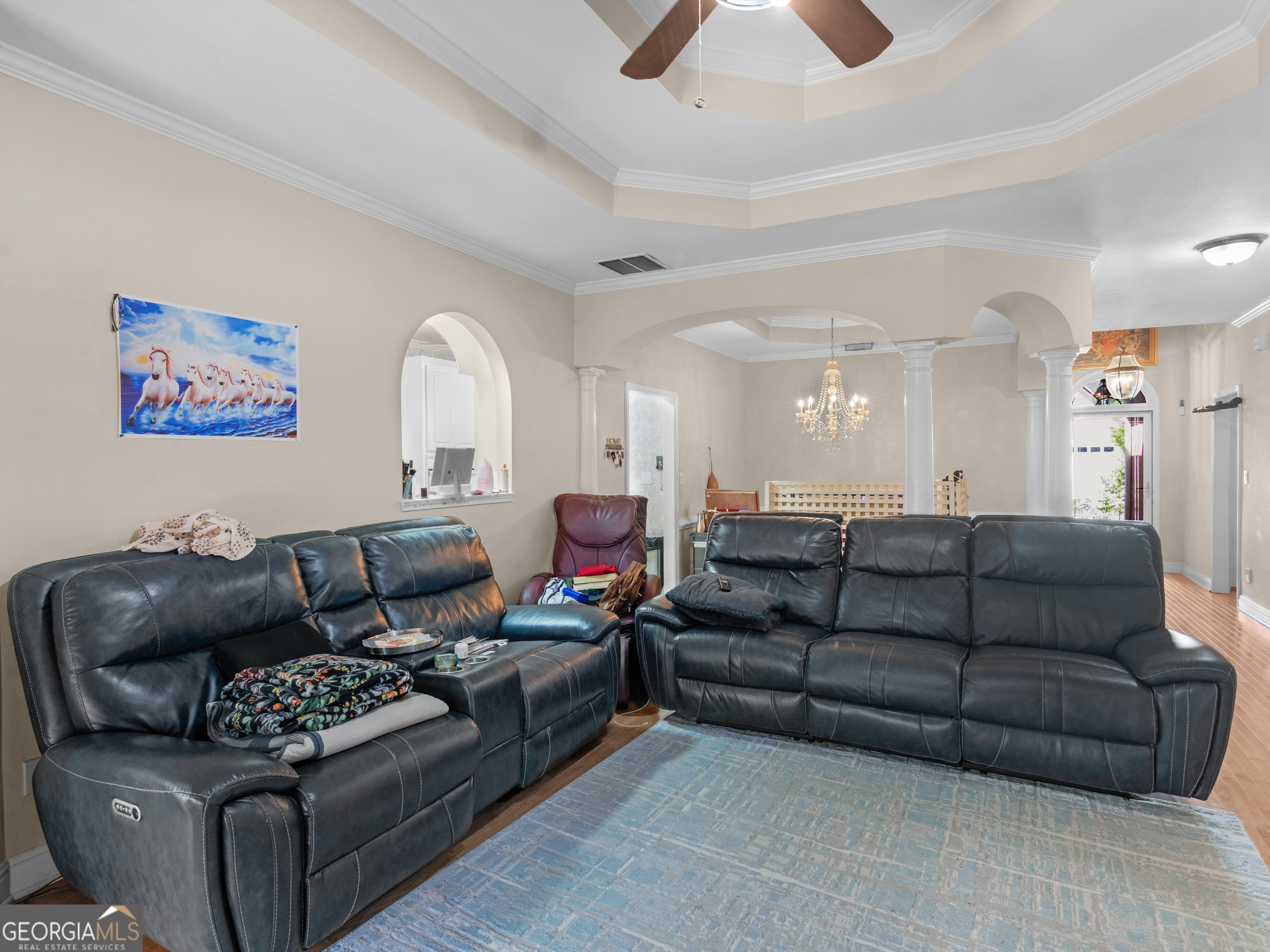 102 Carron Lane Property Photo 3