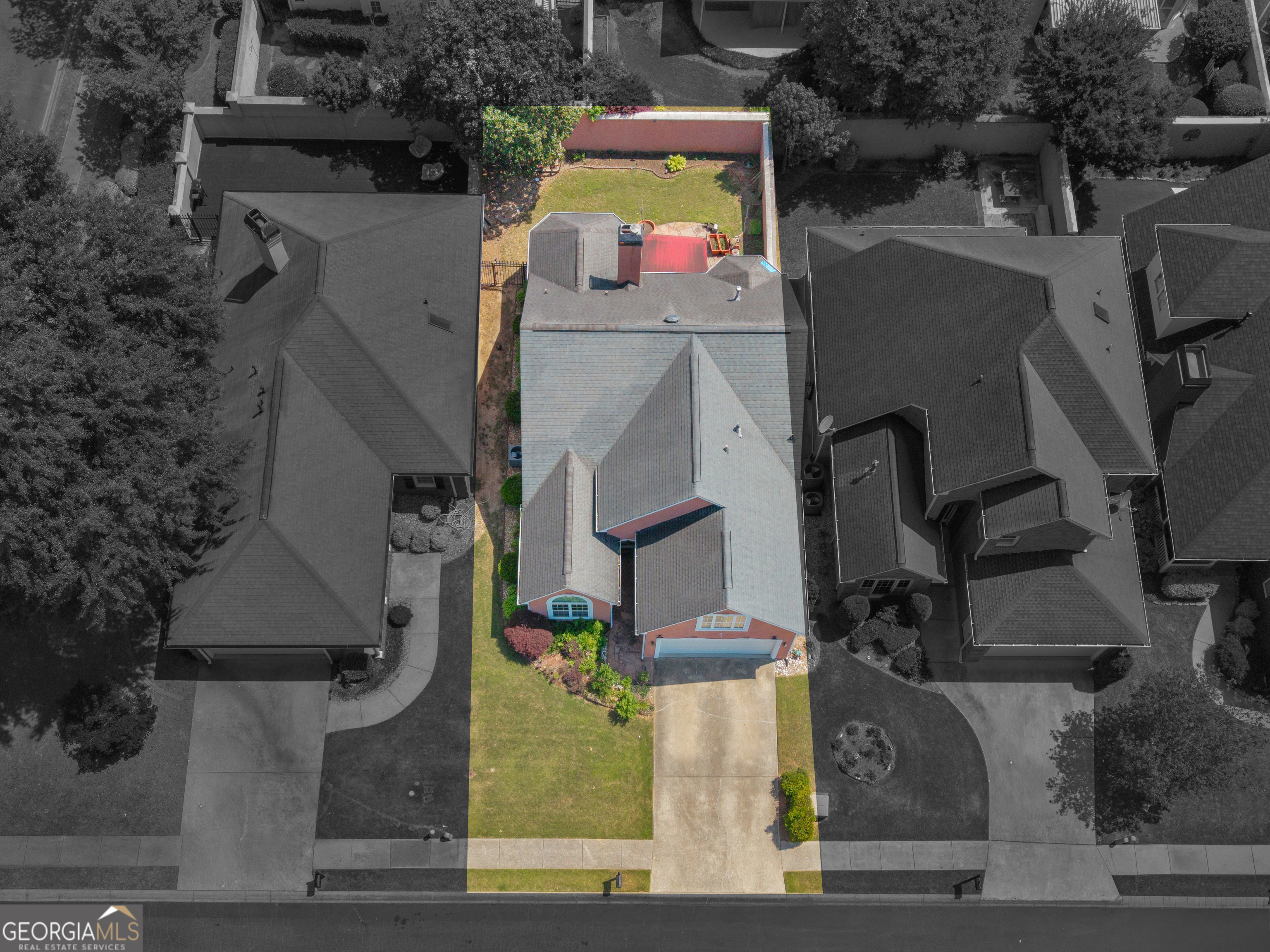 102 Carron Lane Property Photo 10