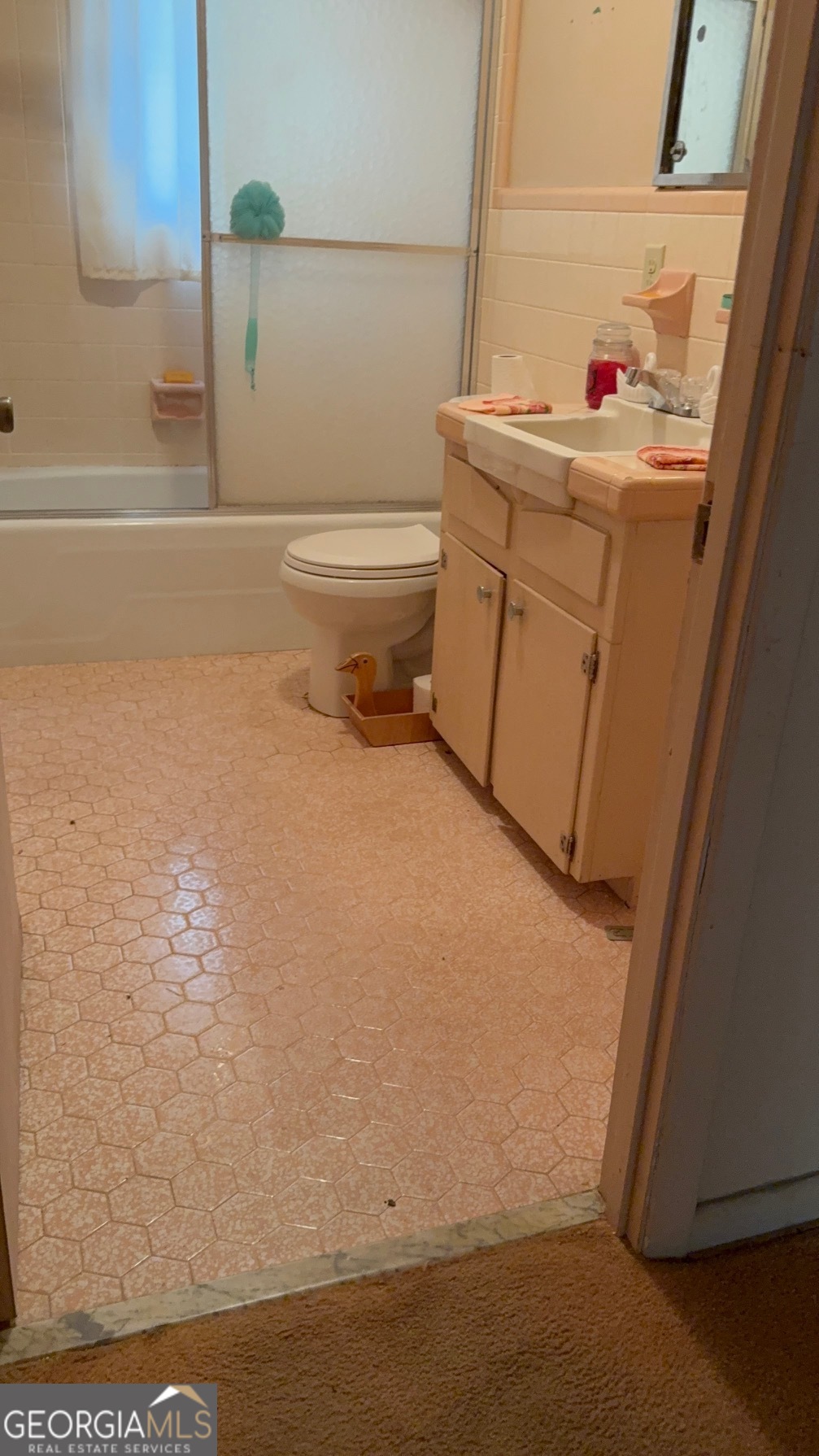 12 Elementary Street Property Photo 6