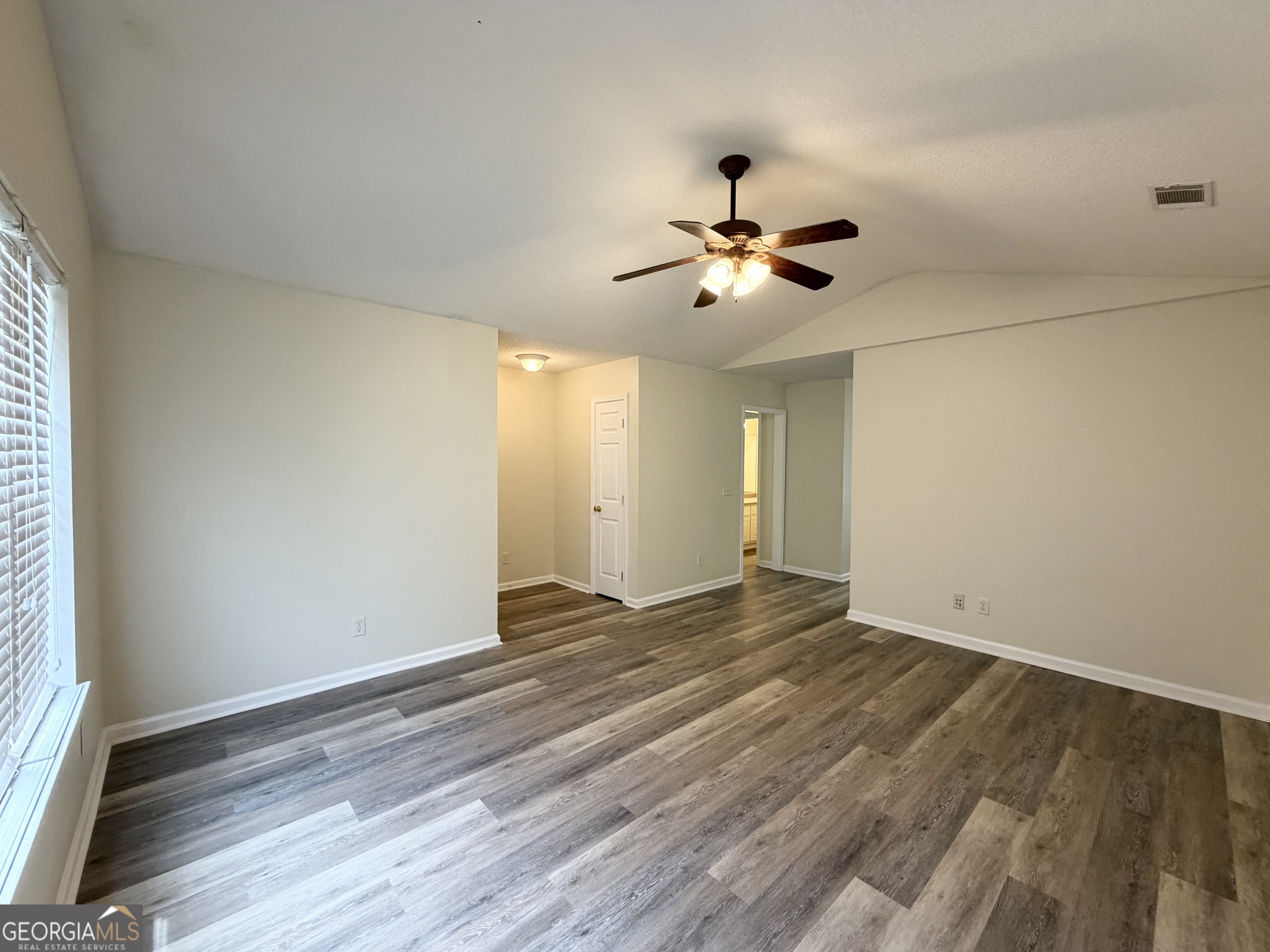 18 Oyster Cove Property Photo 5