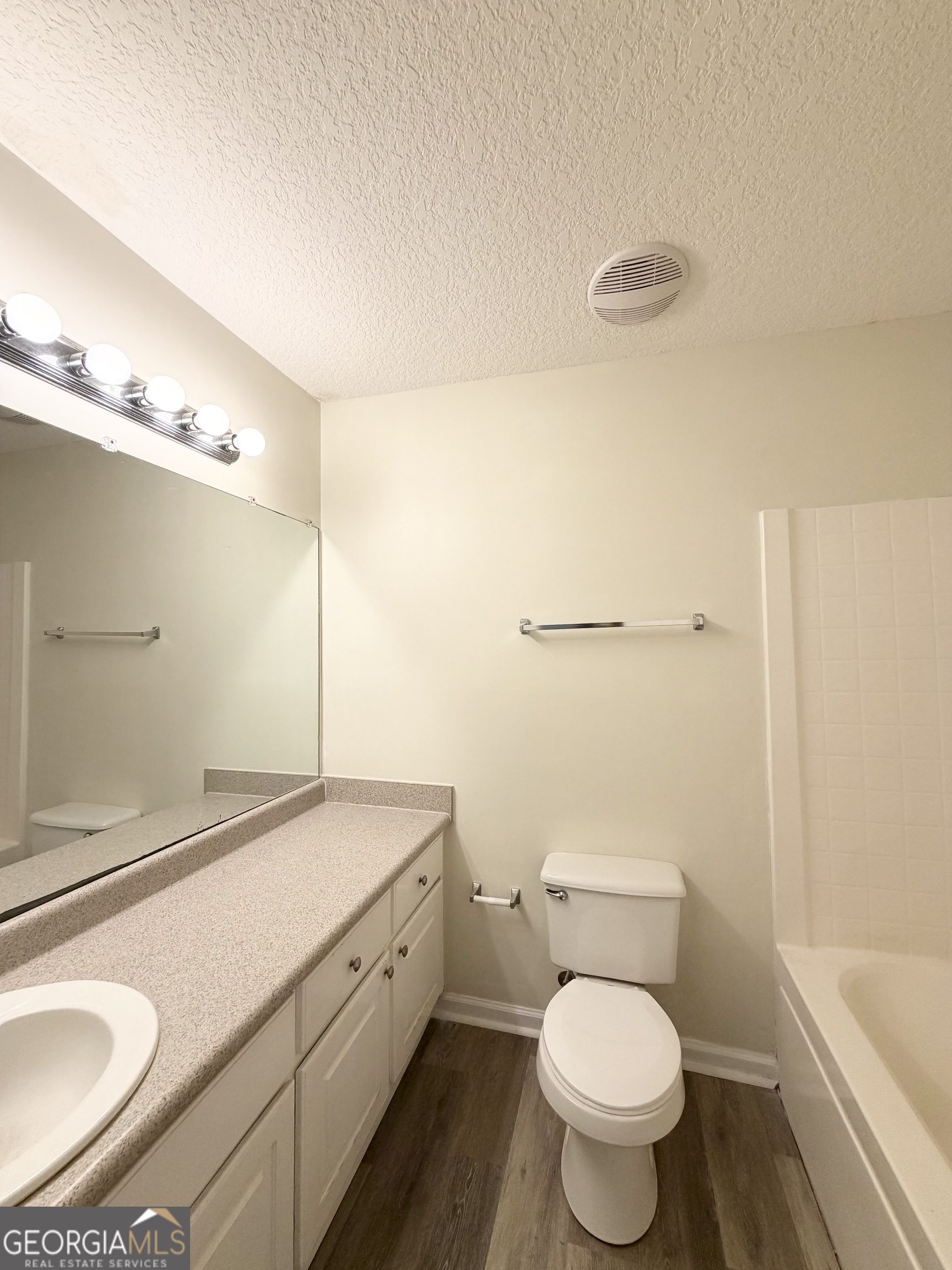 18 Oyster Cove Property Photo 10
