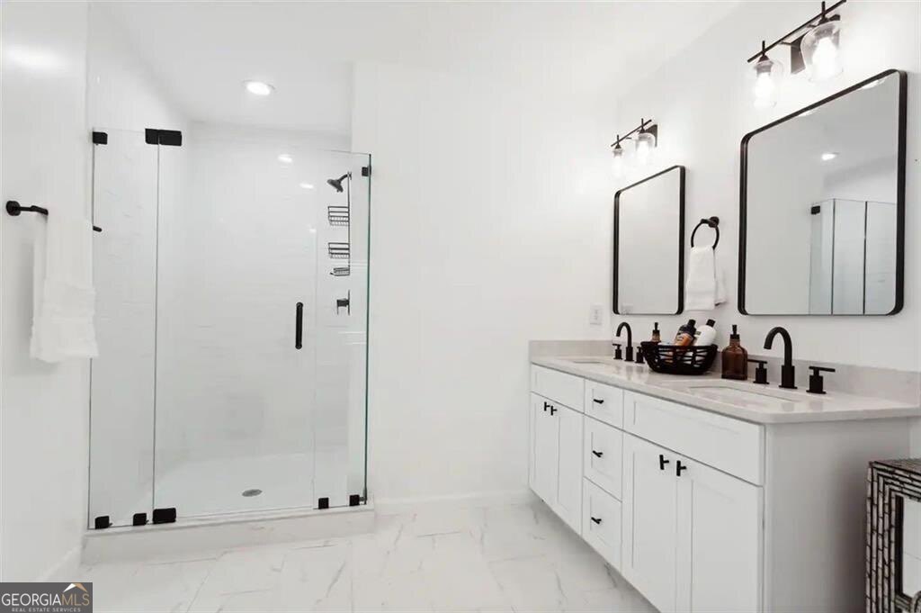 725 Alta Place Nw Property Photo 14