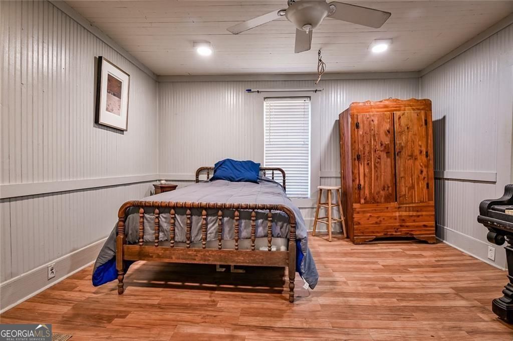 12462 Brown Bridge Road Property Photo 16