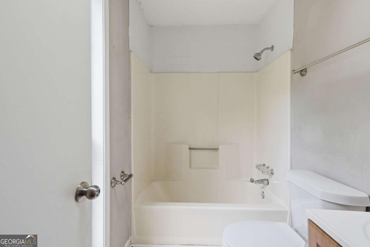 1648 Olde Oak Drive Property Photo 20