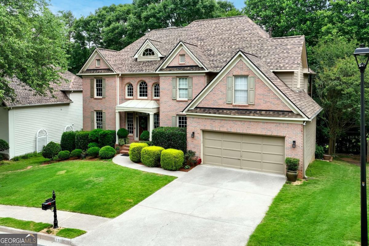 230 Park Creek Drive Property Photo 2