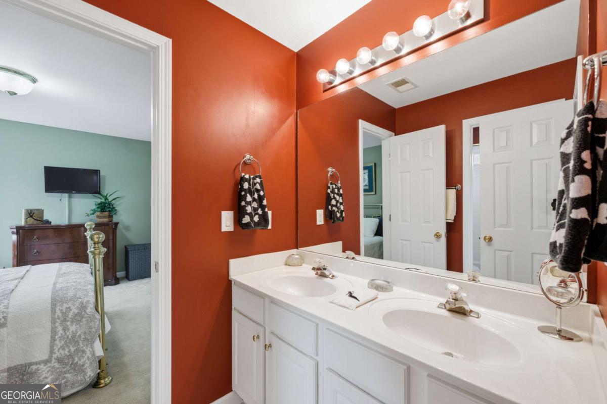 230 Park Creek Drive Property Photo 47