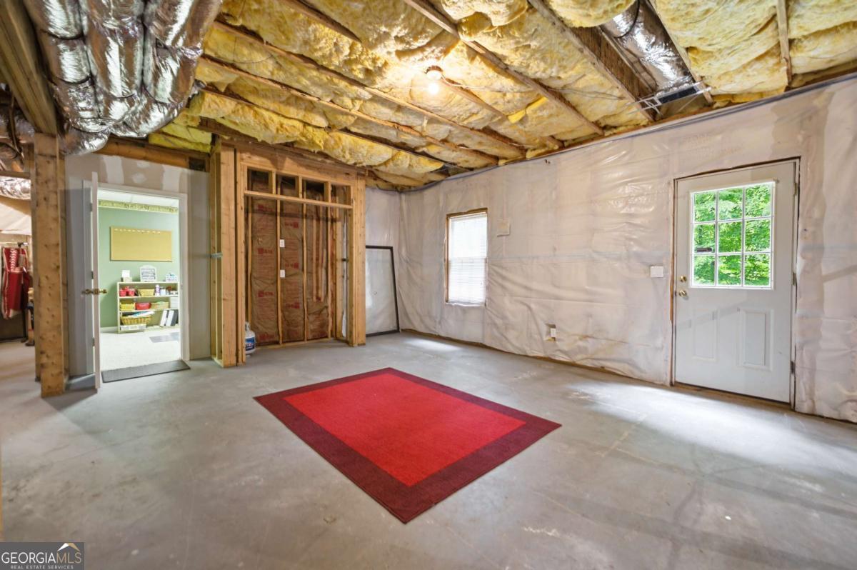 230 Park Creek Drive Property Photo 54