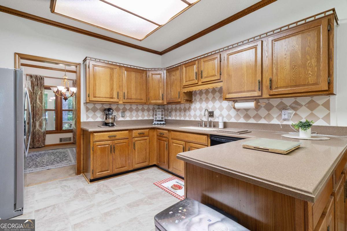 280 Deer Trace Drive Property Photo 10