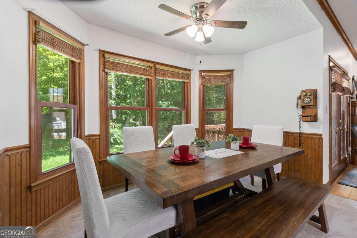 280 Deer Trace Drive Property Photo 12