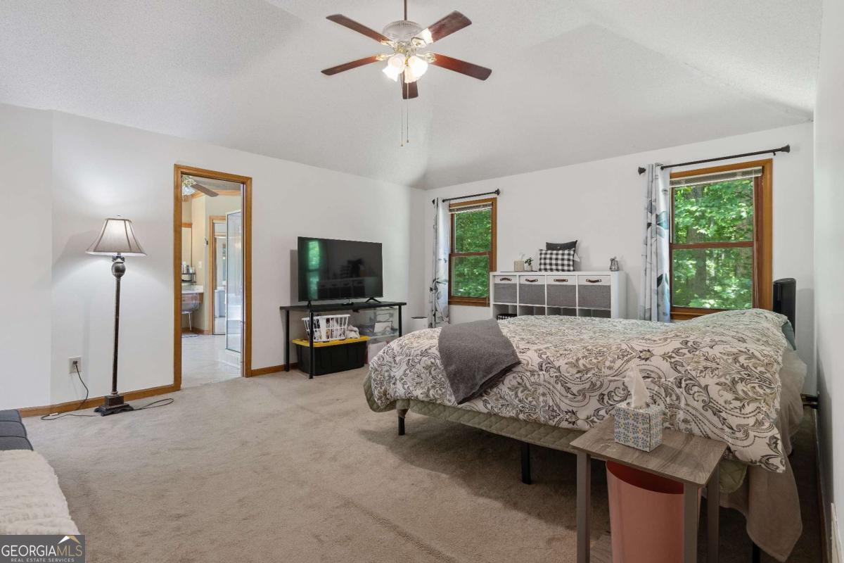 280 Deer Trace Drive Property Photo 16