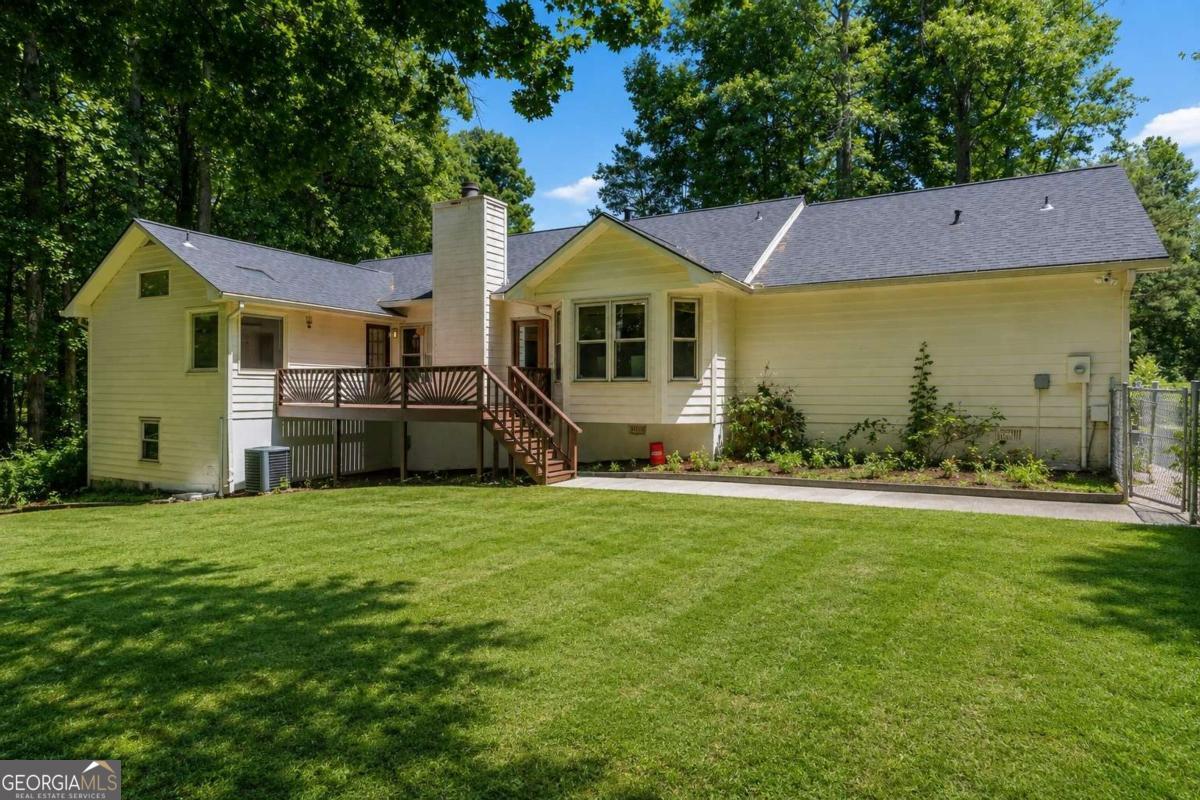 280 Deer Trace Drive Property Photo 33