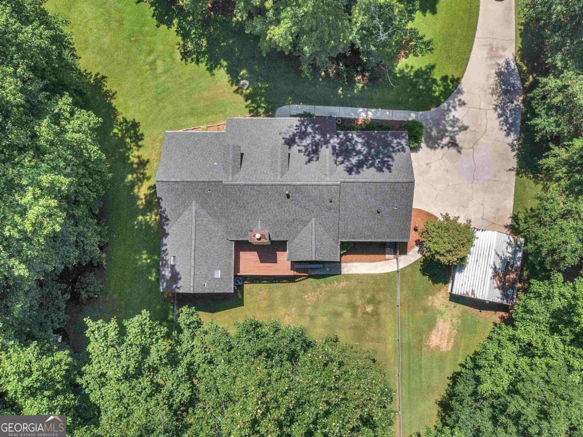 280 Deer Trace Drive Property Photo 36