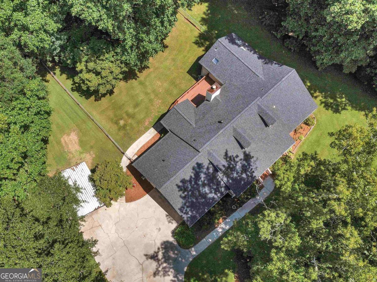 280 Deer Trace Drive Property Photo 37