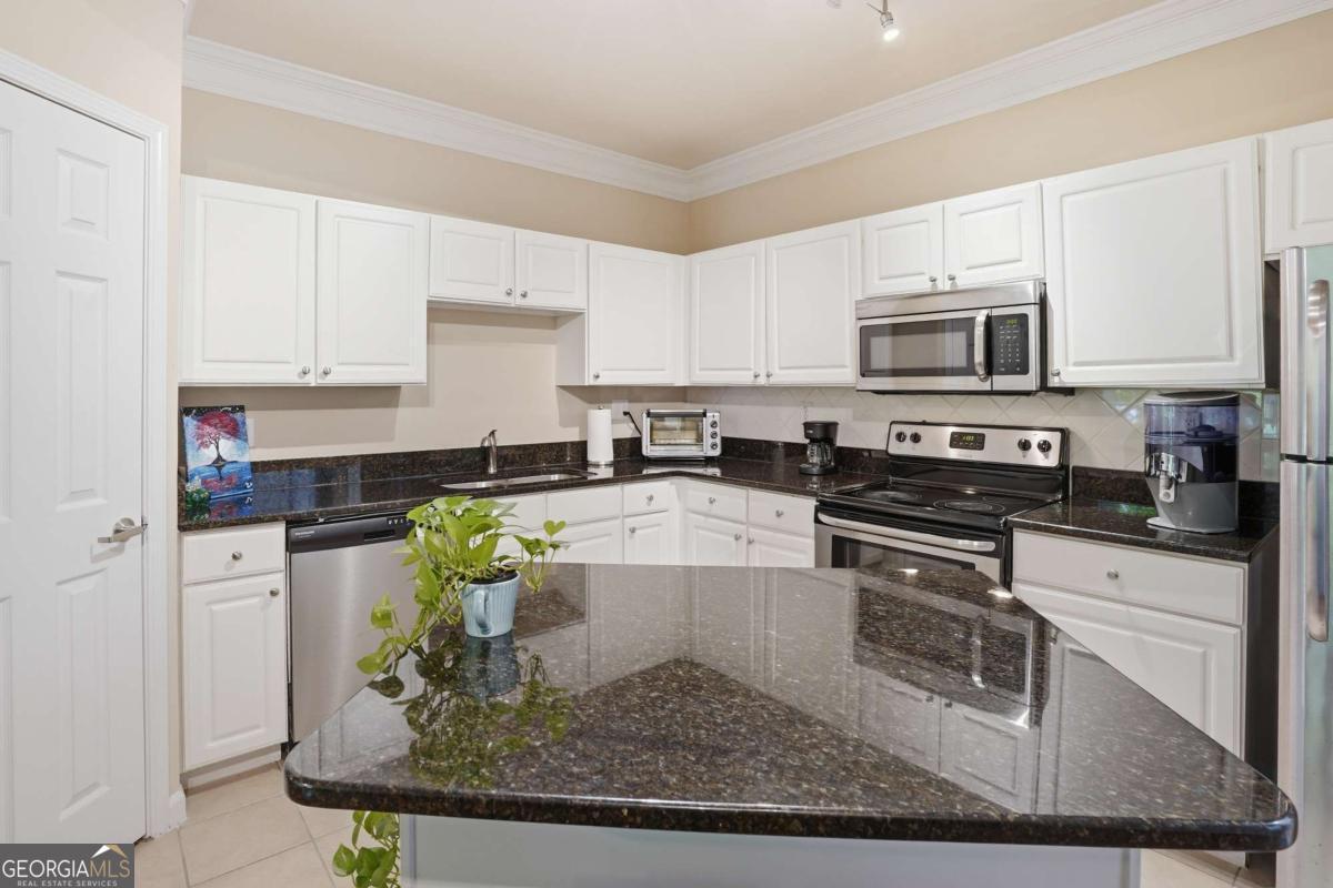 1850 Cotillion Drive # 3222 Property Photo 3