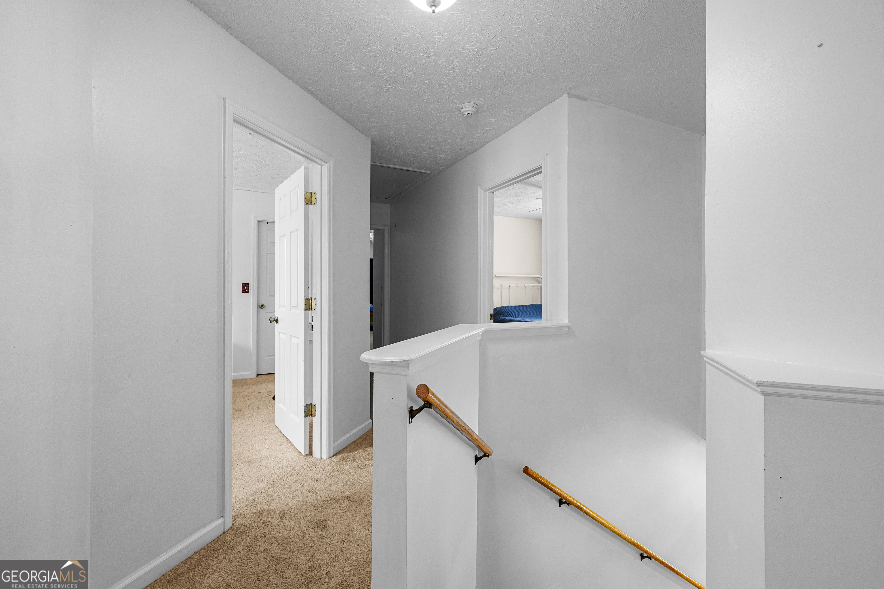 901 Huntington Place Property Photo 35