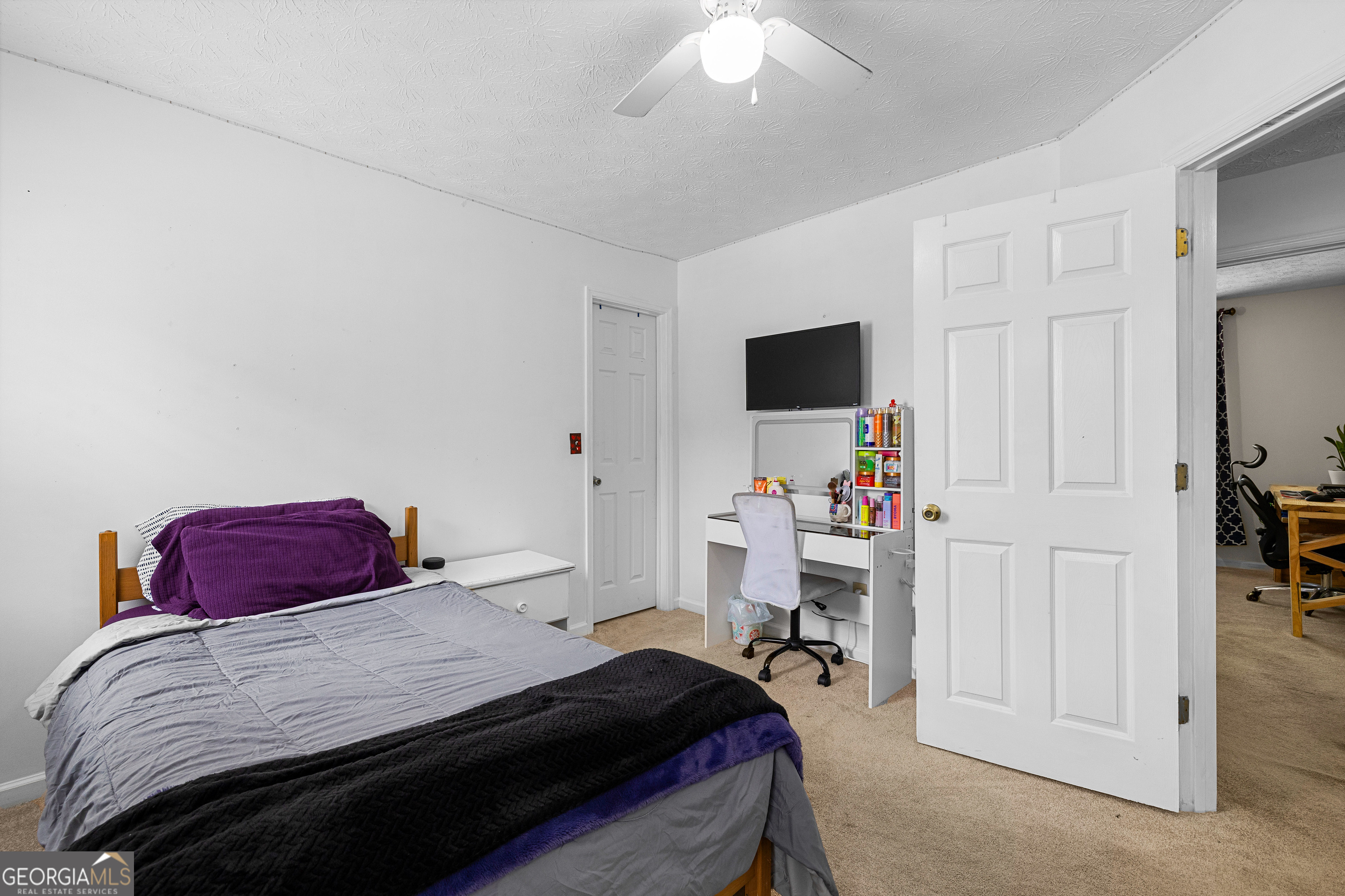 901 Huntington Place Property Photo 37