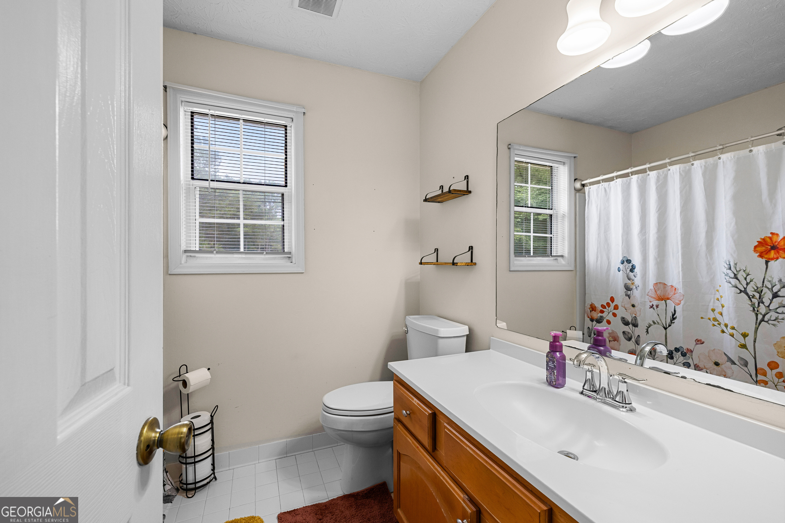 901 Huntington Place Property Photo 40