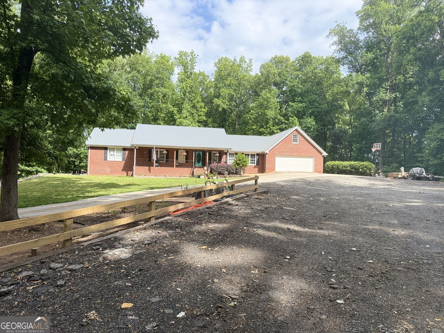 4580 Hopewell Road Property Photo 1