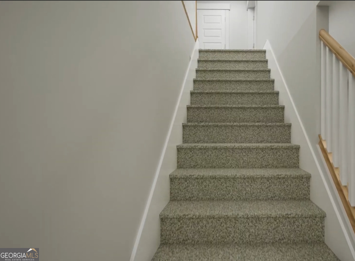 2089 Breamore Drive Property Photo 18