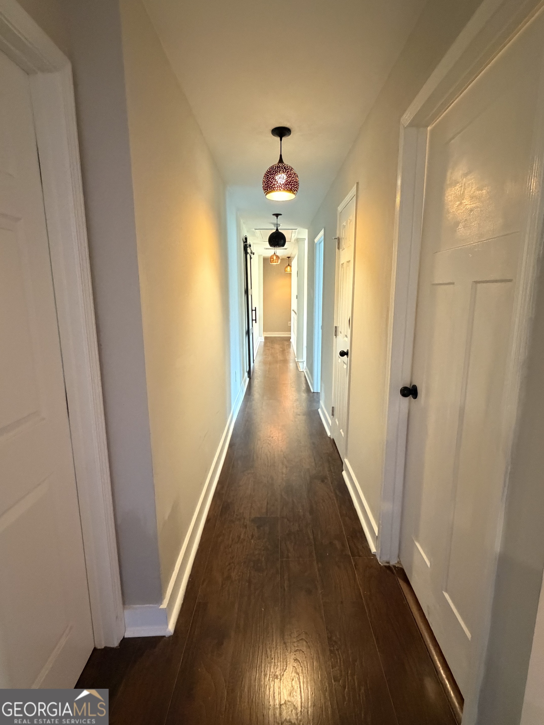 892 Perimeter Road Property Photo 19