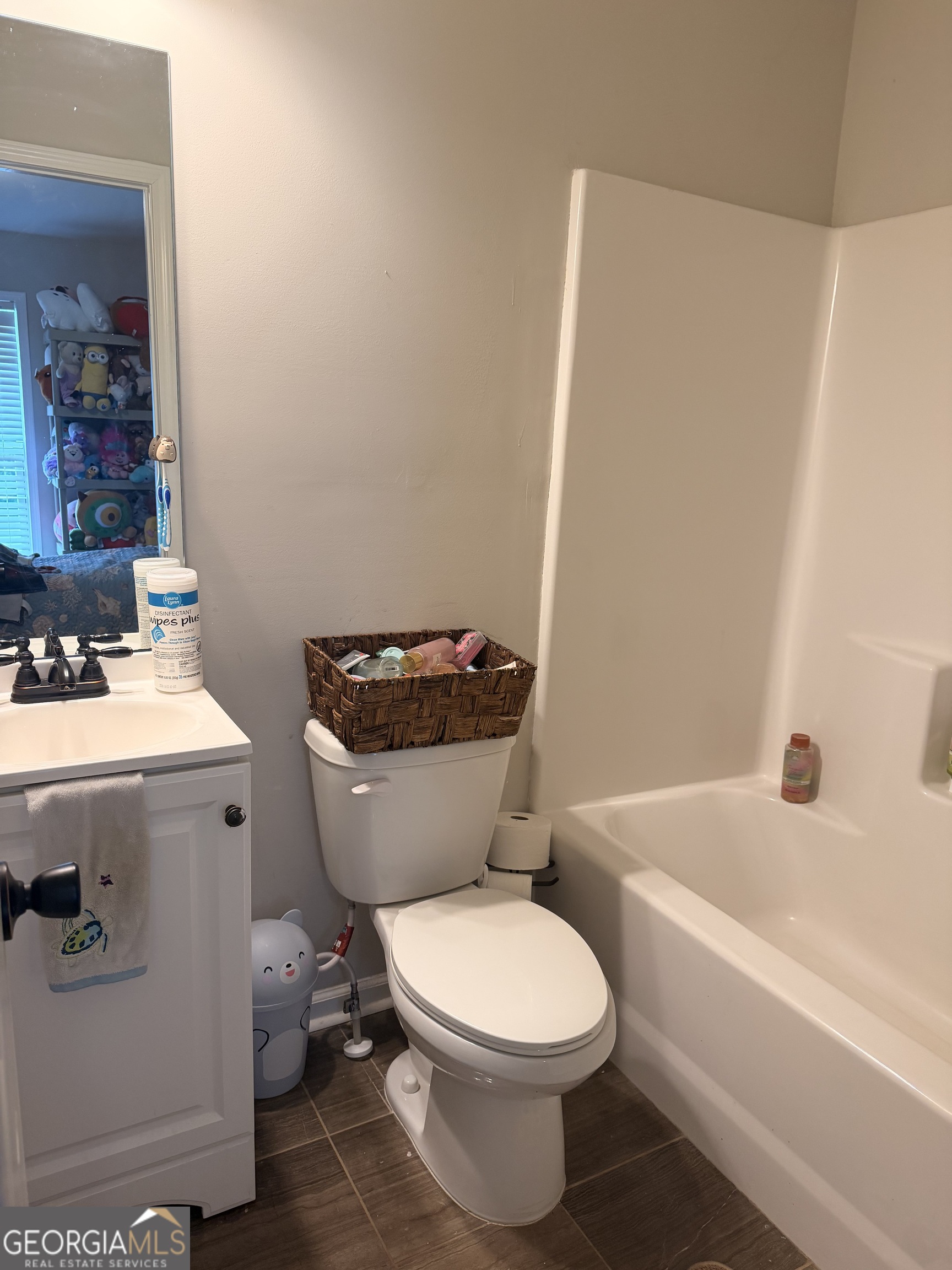 892 Perimeter Road Property Photo 29