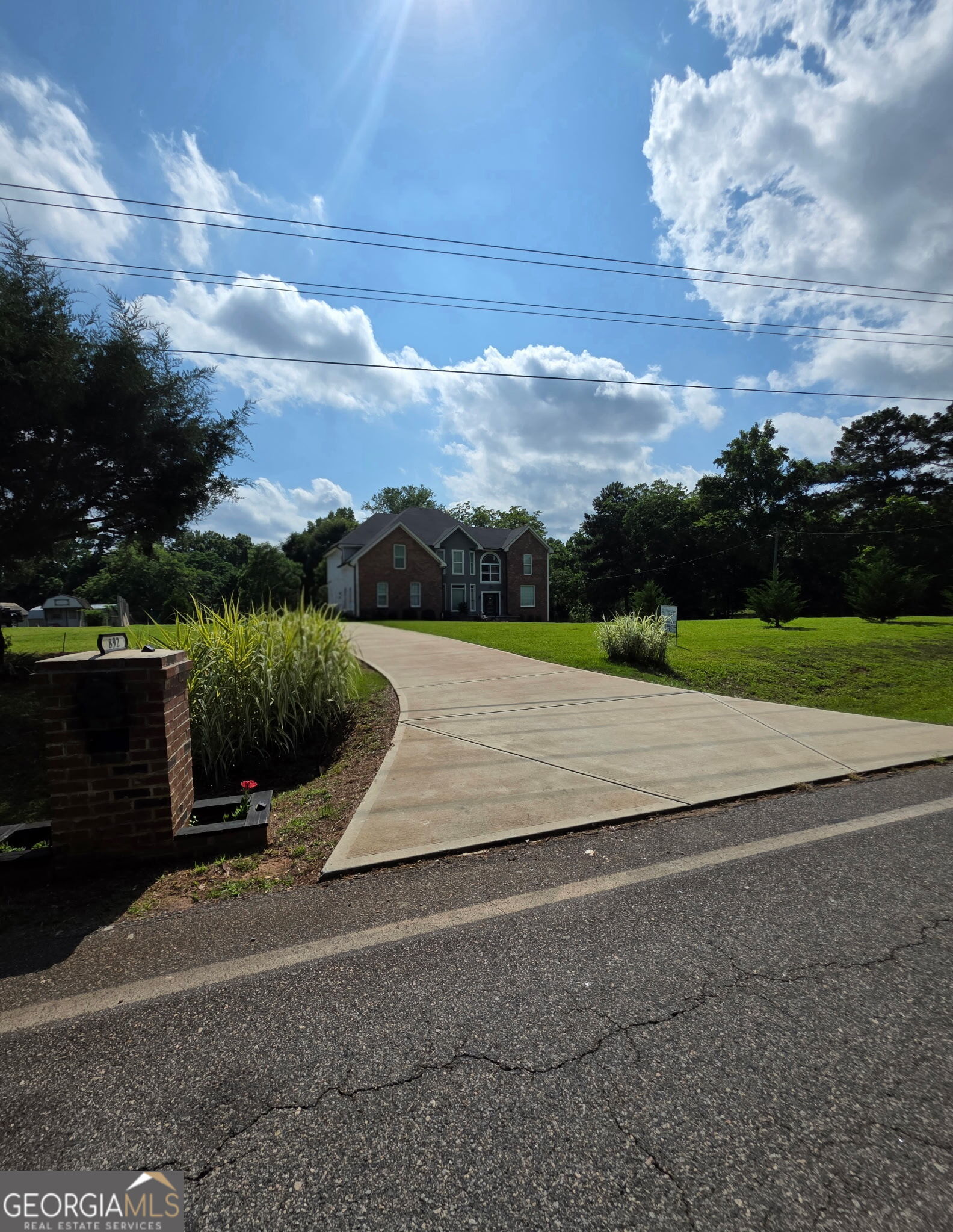 892 Perimeter Road Property Photo 38