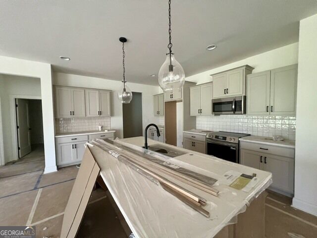 121 Kimbell Road Property Photo 2
