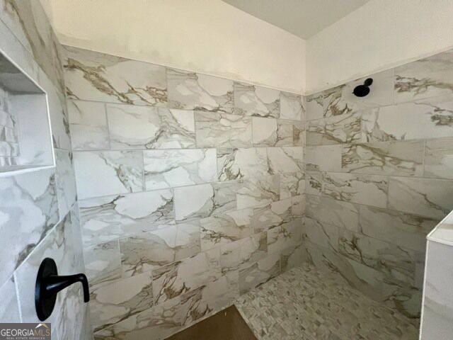 121 Kimbell Road Property Photo 9