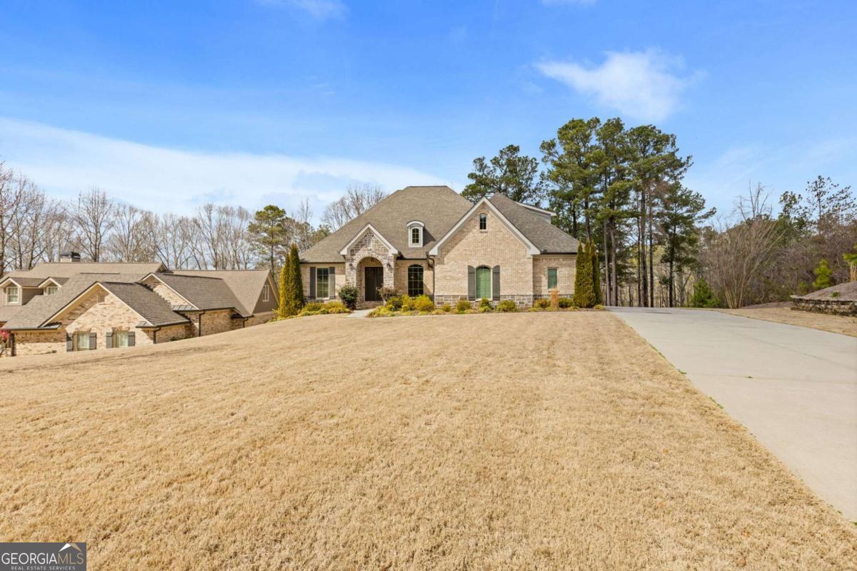 1560 Tapestry Ridge