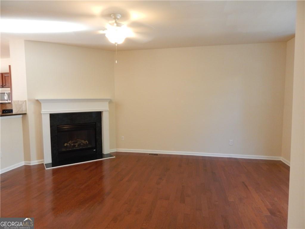 2199 Landing Walk Drive Property Photo 27