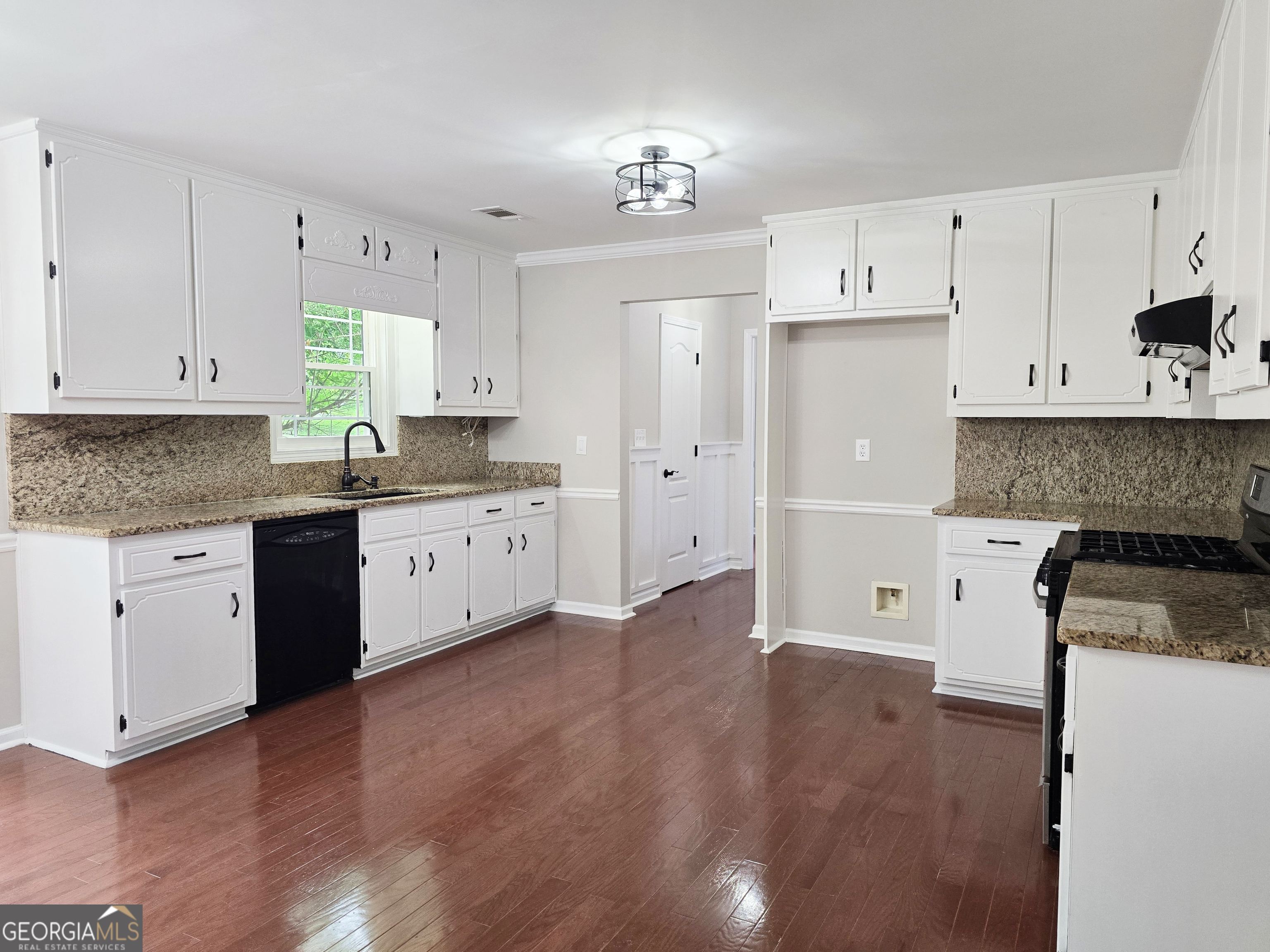410 Mckenzie Drive Property Photo 12
