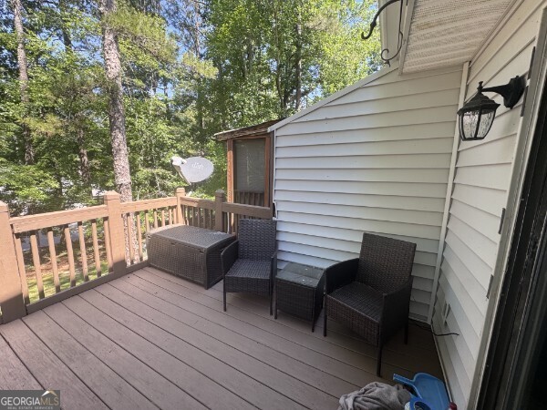 102 Oak Place Property Photo 25