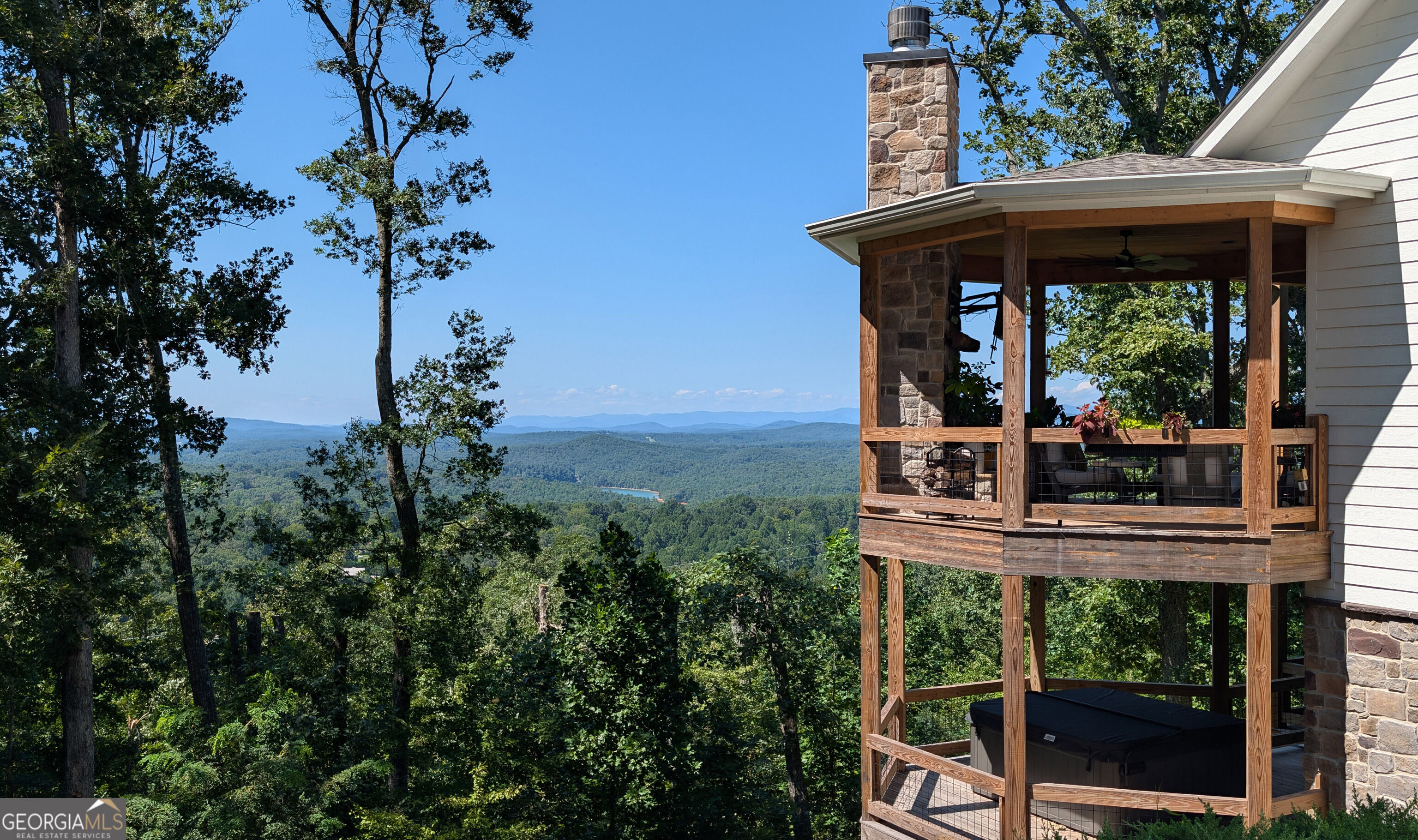514 Winding Ridge Property Photo 5