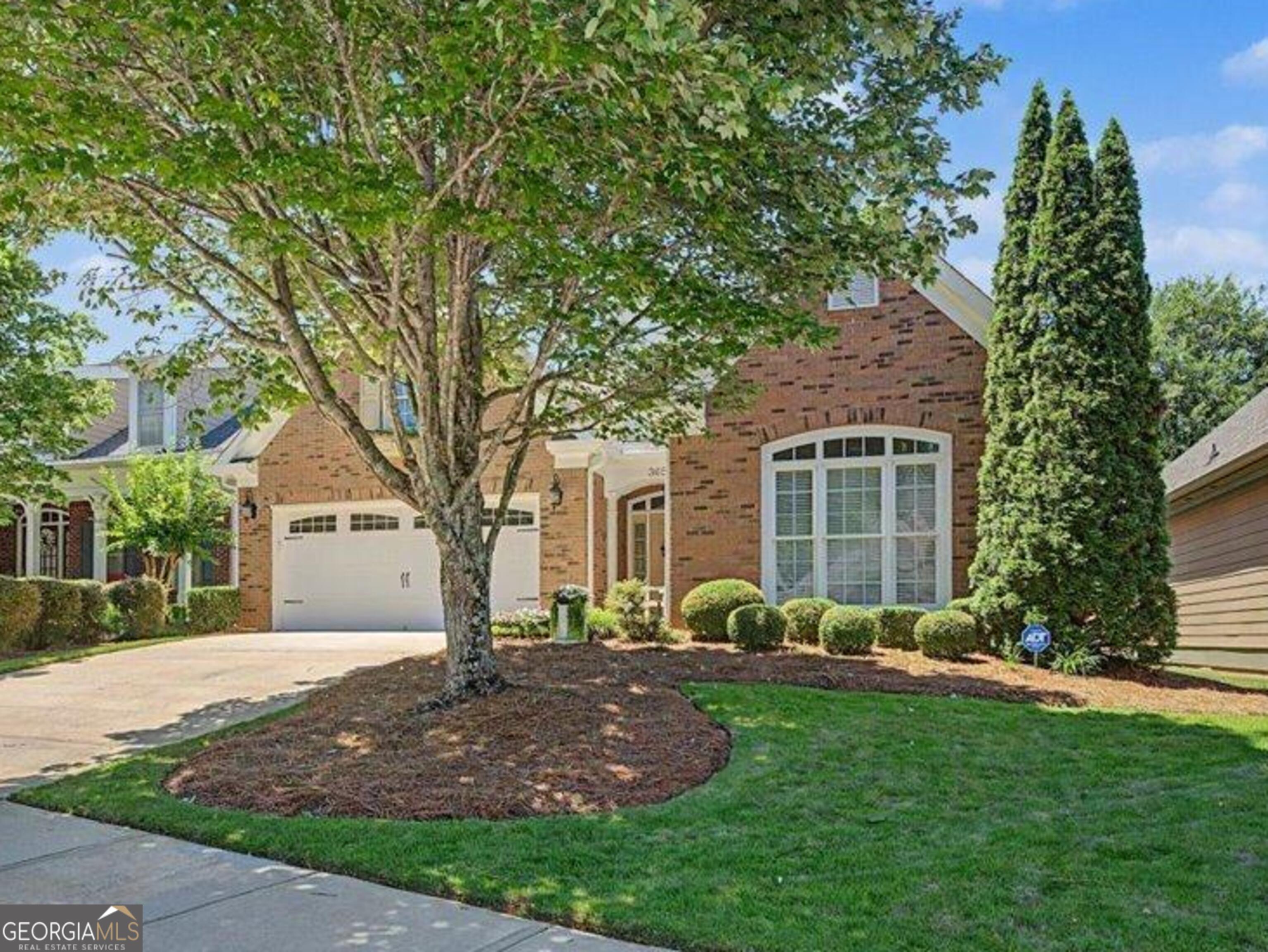 365 Grand Teton Cir Property Photo 1