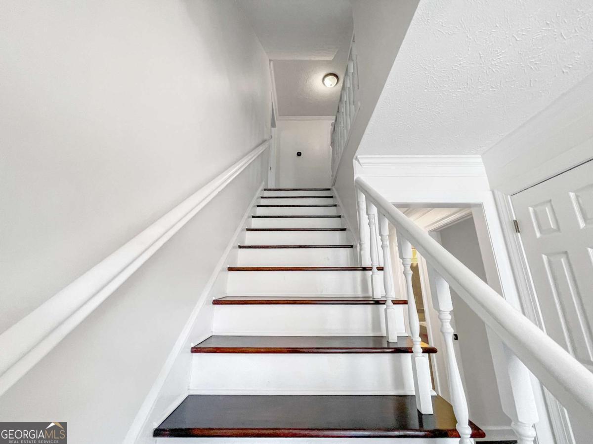 3145 Queens Walk Ne Property Photo 21