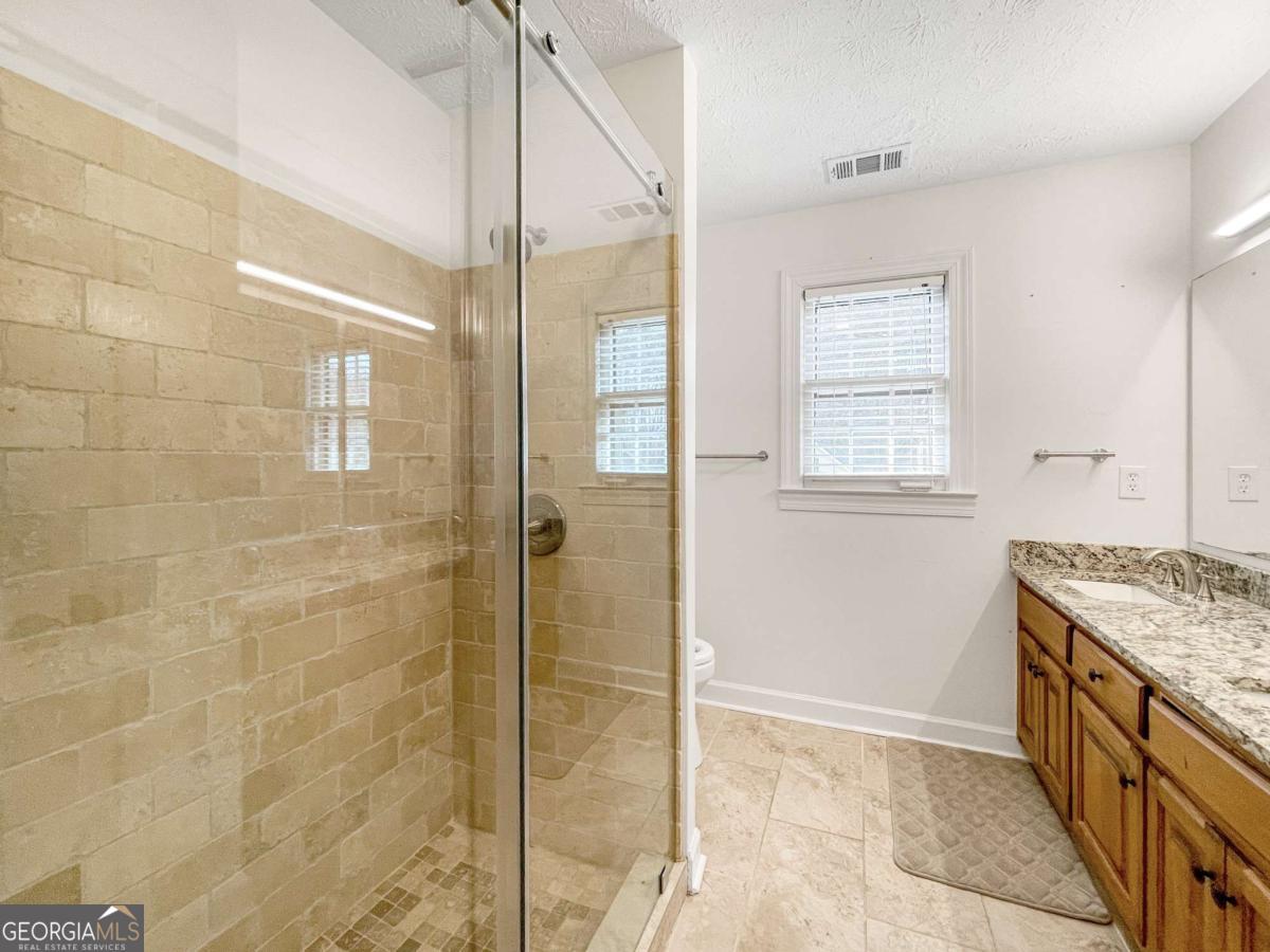3145 Queens Walk Ne Property Photo 24