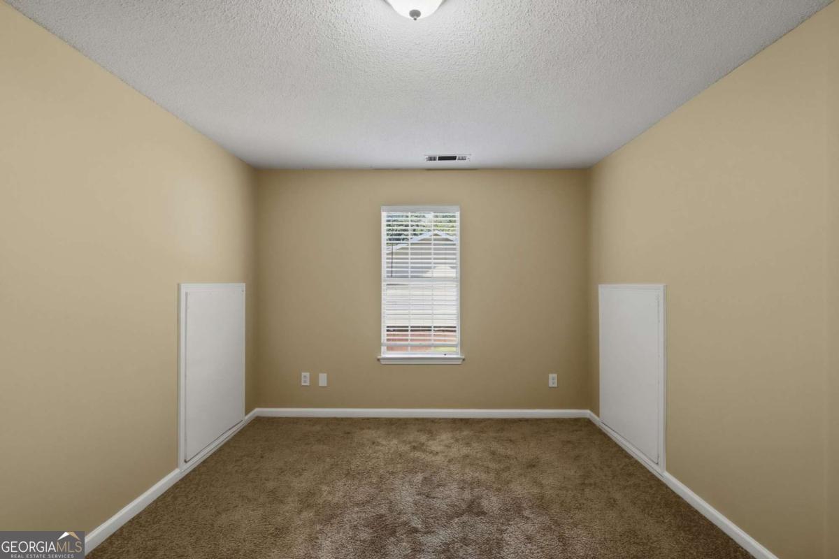 2795 Oxford Drive Property Photo 15