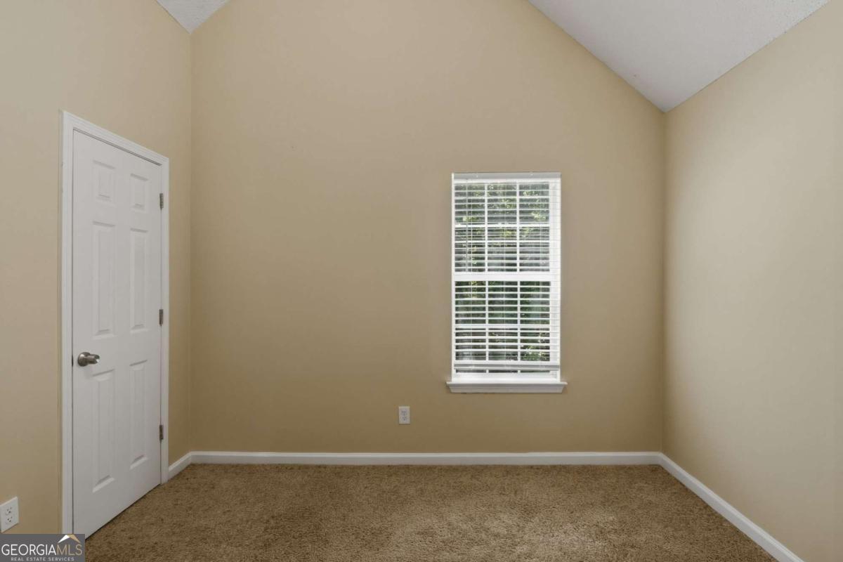 2795 Oxford Drive Property Photo 16