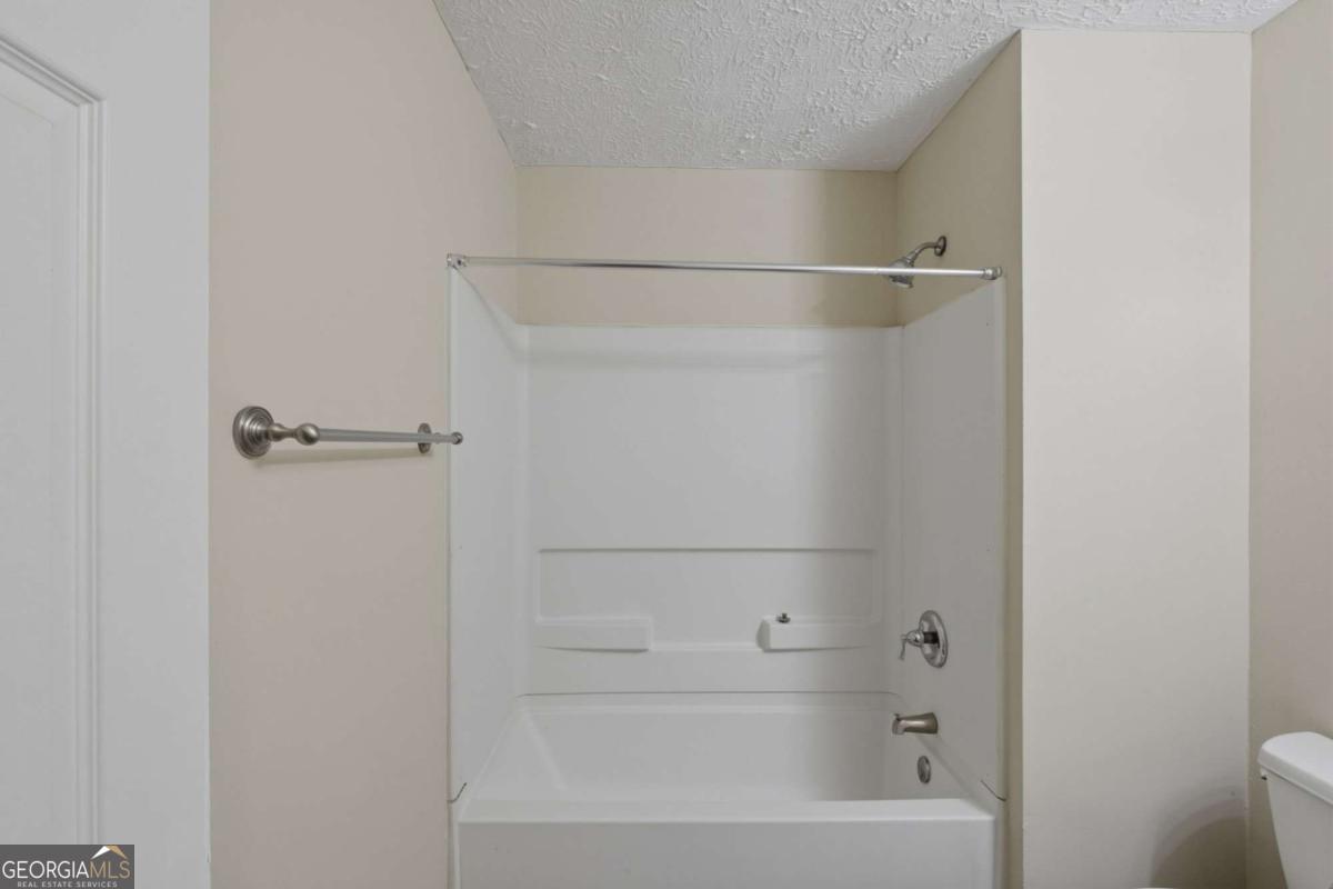 2795 Oxford Drive Property Photo 25