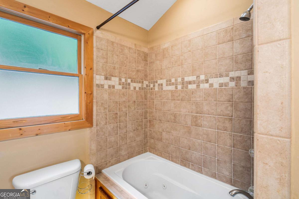 101 Cletus Way Property Photo 34