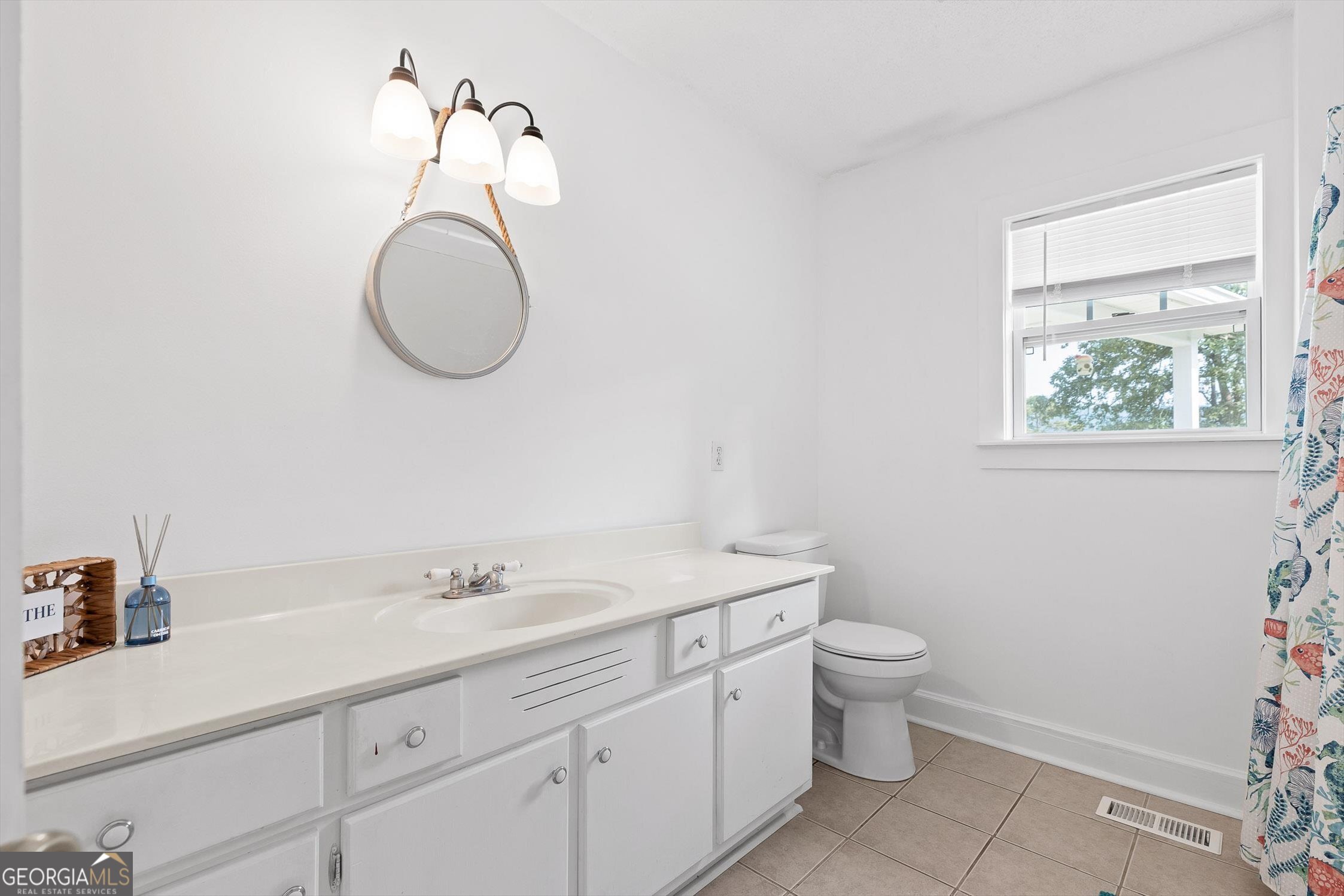 271 Melissa Drive Property Photo 5