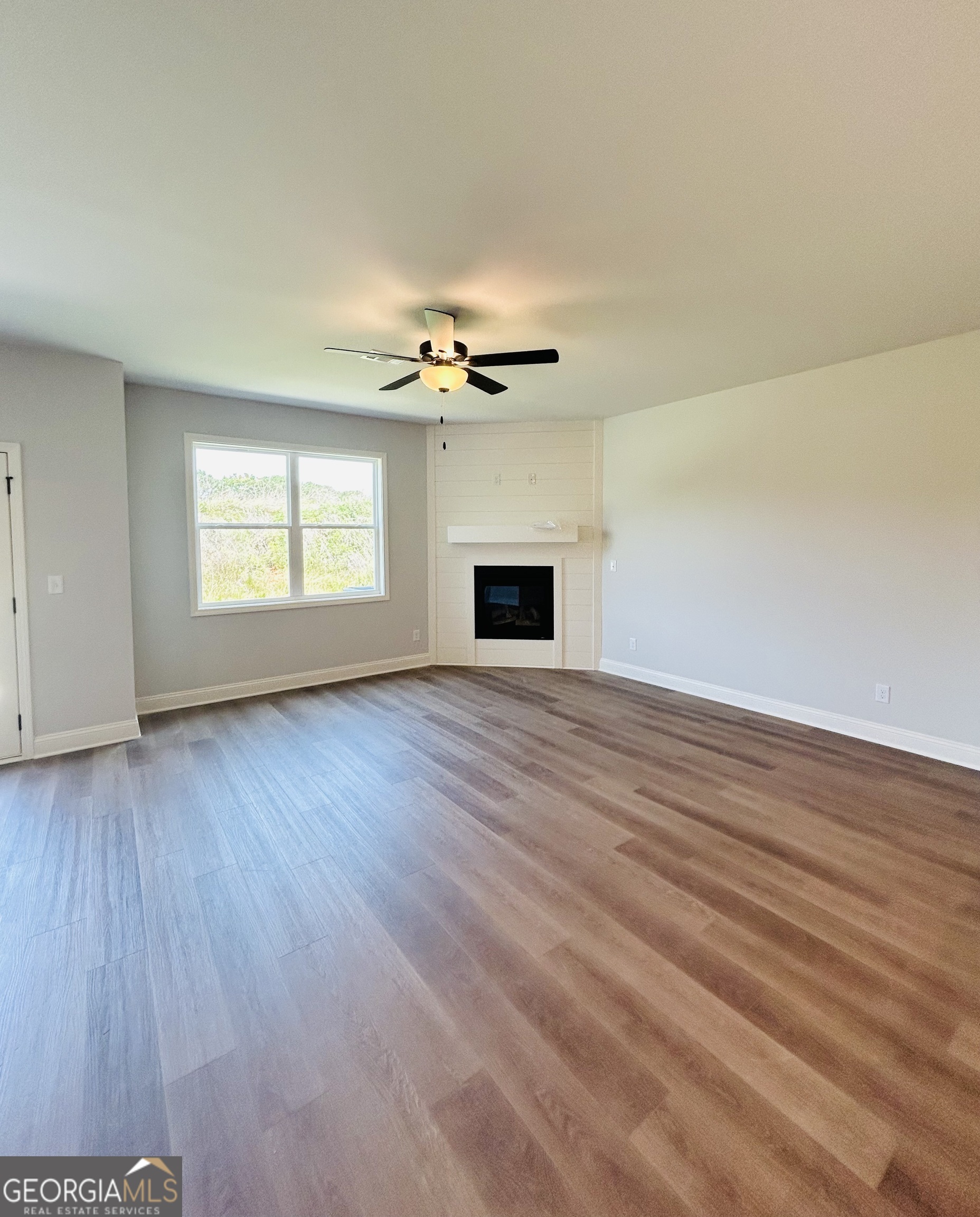 41 Crest Drive # 7 Property Photo 12
