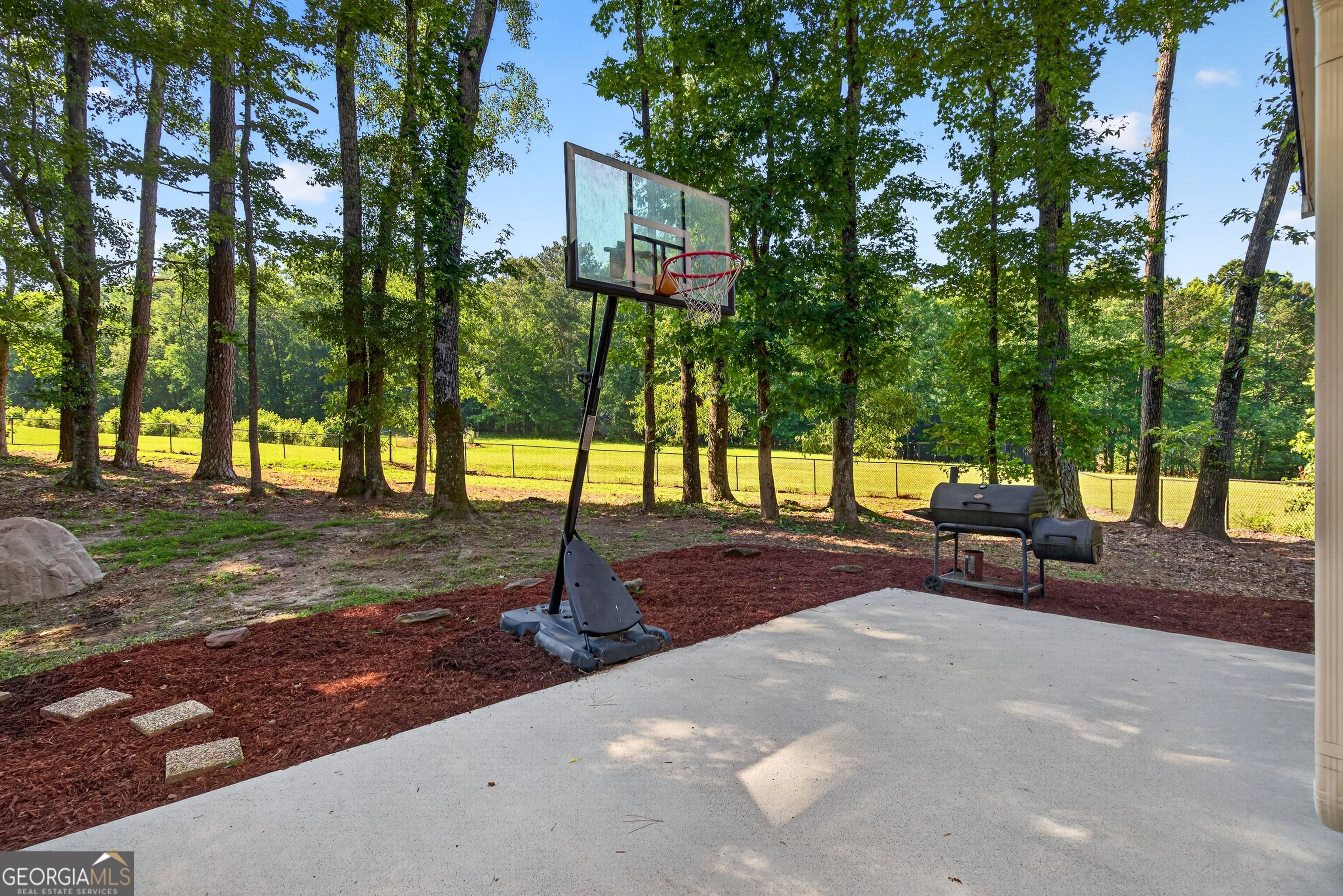135 Crimson Ridge Property Photo 39