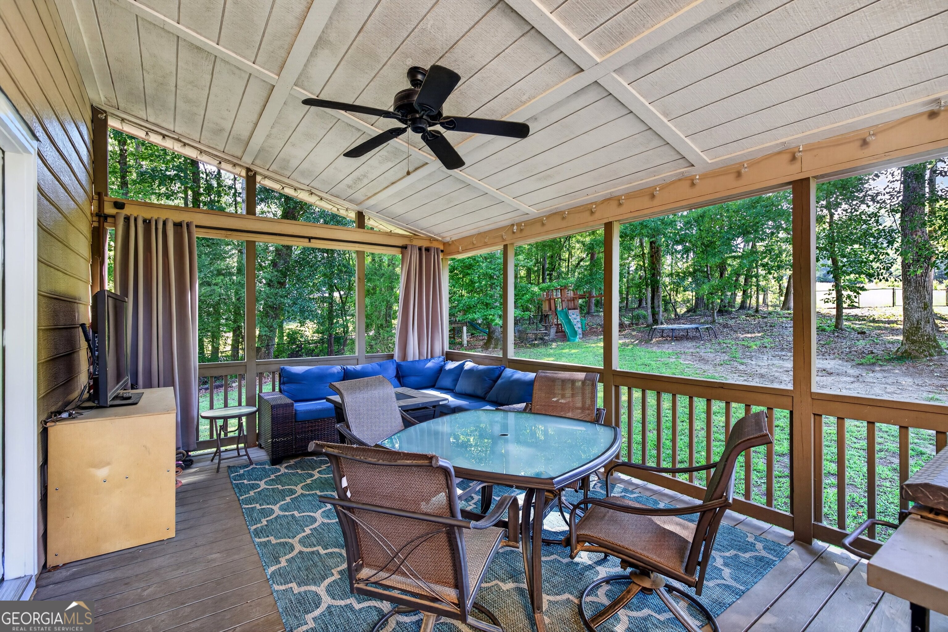 135 Crimson Ridge Property Photo 41
