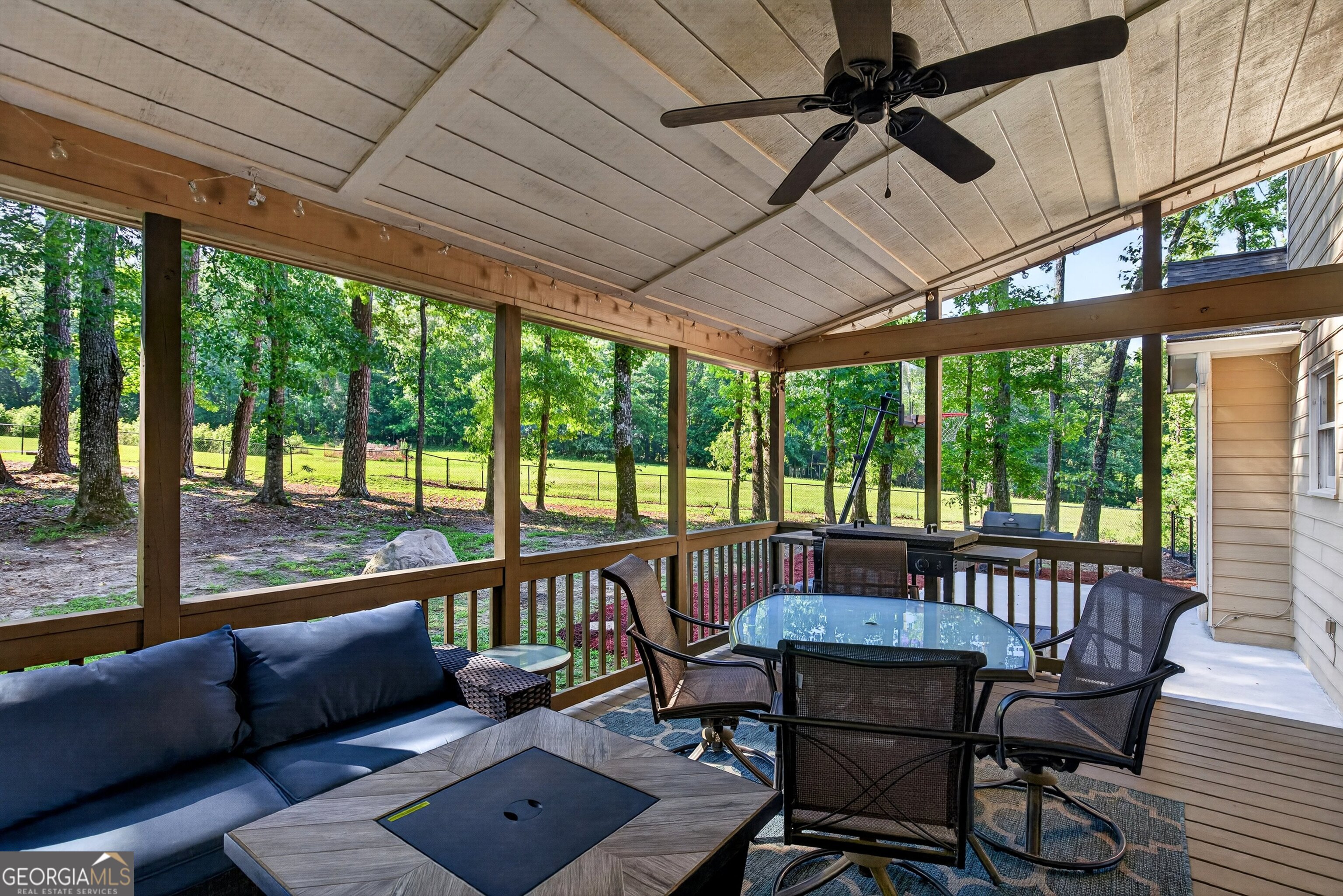 135 Crimson Ridge Property Photo 42